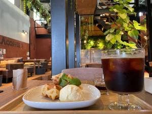 ISOLA COFFEE
