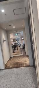 Ploom Shop 東京駅店 併設カフェ