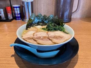 横浜家系ラーメン 町田商店 保木間店