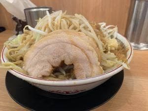 ラーメン豚山 仙台駅前店