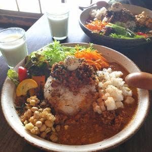 ころは うつわと道具と喫茶室