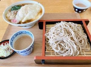 三峰神社正参道の茶店 大島屋