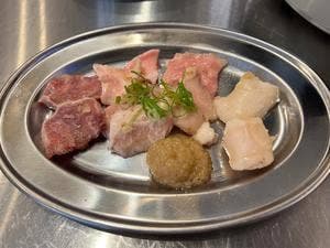 ホルモンごえん 野毛店