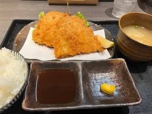葉山 鳥ぎん 米が浜通店
