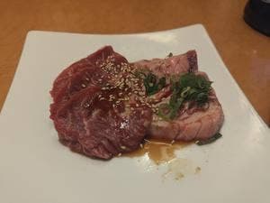 ぴこぴこ精肉店 春日