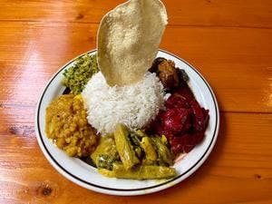 セレンディップ蓮田 スリランカ料理