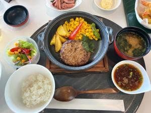 ウッドフレンズ森林公園ゴルフ場 レストラン