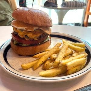 BURGERLION ‐UTSUBO A GO GO