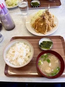 春美食堂
