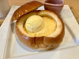 王子珈琲焙煎所 サクラピアス