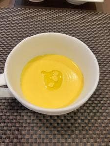 サラマンジェ ド ヨシノ