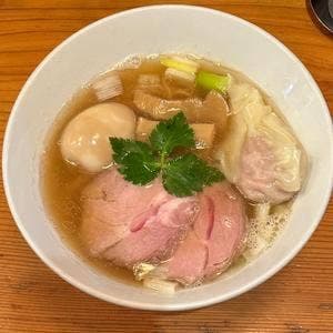 麺堂にしき 新宿歌舞伎町店