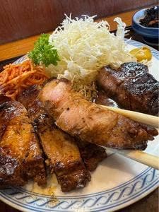 とんかつ かねしん