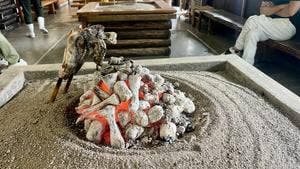 菱屋 菅沼営業所 山小や