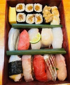 鮨 ひろ海