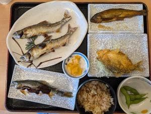 川口やな