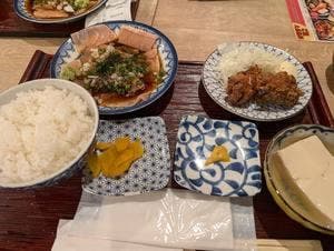 鮨とおでん&アンド 神田小川町店