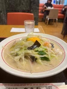 中央軒 なんばウォーク西店