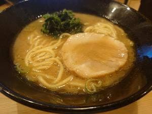 横浜家系ラーメン 銀家 みなとみらい店
