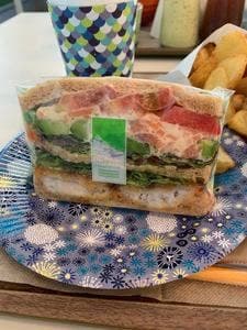 コウジ サンドウィッチ スズムラ