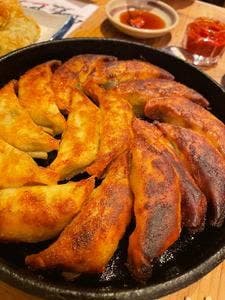 鴻巣駅東口 三好屋