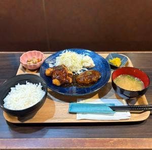りとは食堂