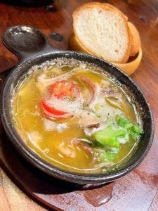 オモウツボ 新橋店