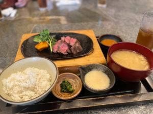 響 カレッタ汐留店