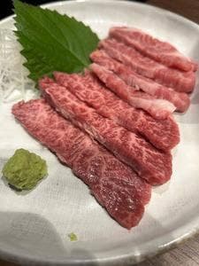 精肉卸直営店 宮崎牛焼肉 黒牛