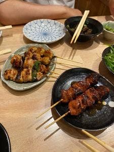 炭焼地鶏まくら