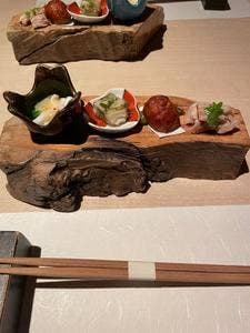 隠 鳥魚