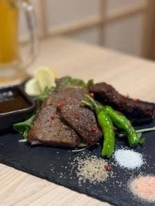全席個室 和牛と旬野菜の店 おすすめ家 新宿東口店
