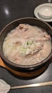 チョンギワ 本館