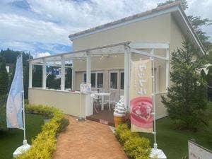 アップルガーデンカフェ