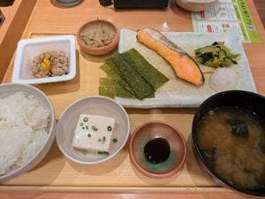 やよい軒 今津店