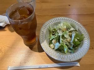 Cafe dining mou mou