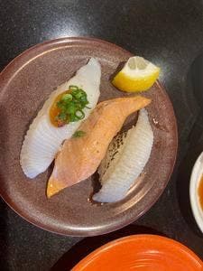 回転寿し 和楽 本店