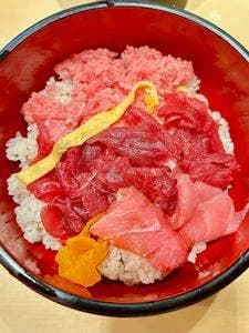 すし処 よね山