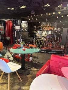 LIVE&BAR・Burn