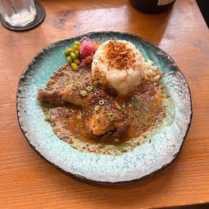 curry hut & petit bistro BAKE