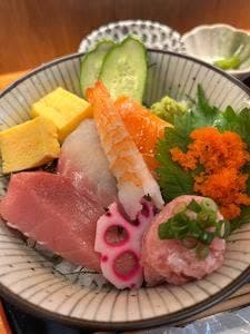 路地うら酒場 本町 あおい
