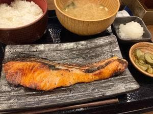 しんぱち食堂 市ヶ谷店