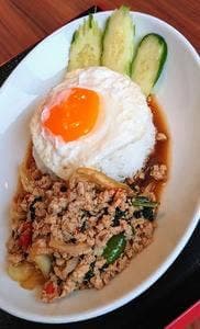本格タイレストラン アロイ