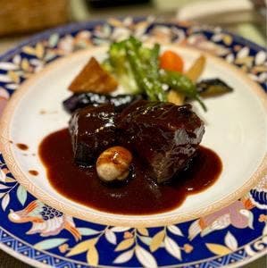 味館トライアングル