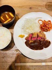 トンテキ食堂