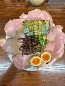 濃厚ラーメンかなや