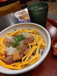 なか卯 名東八前店