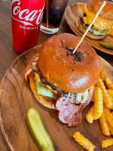 Wings Burger 東京亀戸