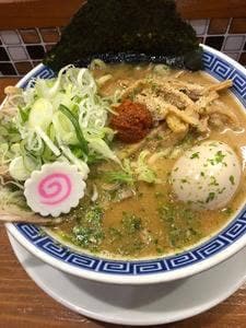 からみそラーメン ふくろう 関店