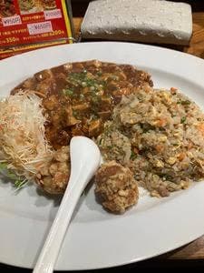 グ〜たくさん炒飯店
